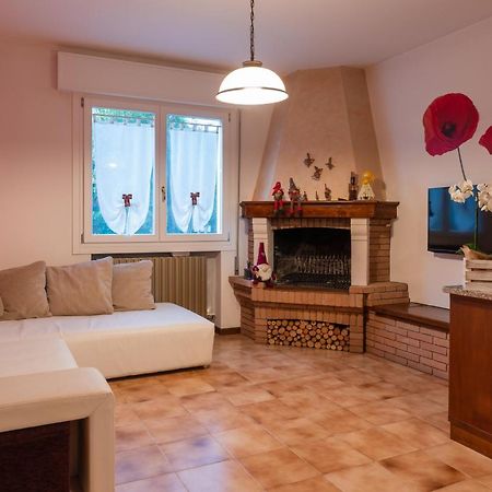 Al Casale B&B Casalserugo Экстерьер фото